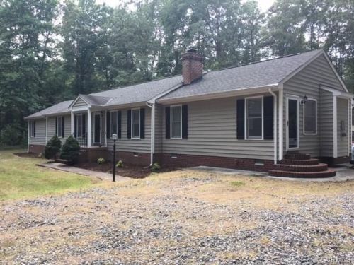 1790 Commins Rd, Aylett VA  23009-2923 exterior