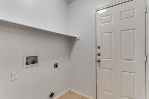 2529 Creekwood Ln, Fort Worth TX  76123-1111 exterior