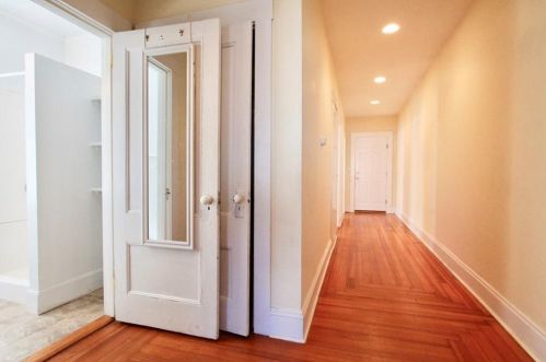23 Bedlow Ave, Middletown, RI 02840-1403