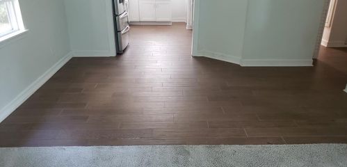 5047 Wood Loop, Conroe TX  77306-5883 exterior