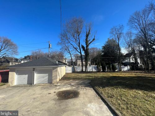 6805 11 St, Philadelphia PA 19147-1244 exterior