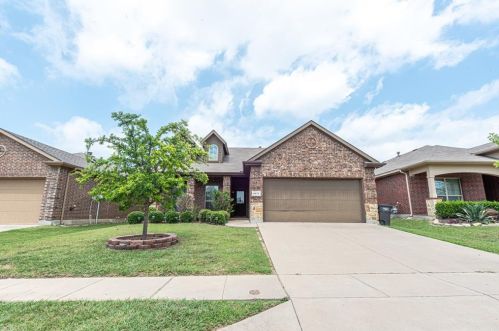 6673 Friendsway Dr, Fort Worth TX  76137-7541 exterior