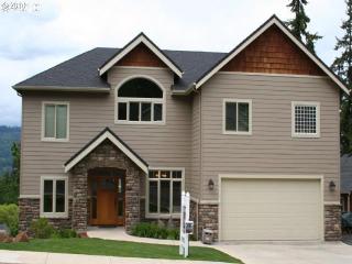 6776 Ivy St, Springfield OR  97478-7355 exterior