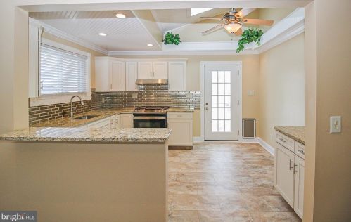 2626 Finlaw Ave, Camden NJ 08109-3116 exterior