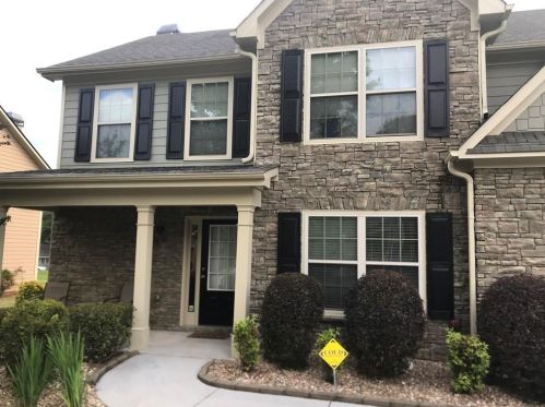 3279 Arbor Oaks Dr, Lithonia, GA 30039-6298