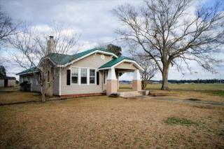 617 Hill St, Sardis, SC 29161-1116