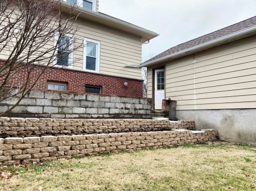 414 Mckenney St, Nelson IL  61021-1628 exterior