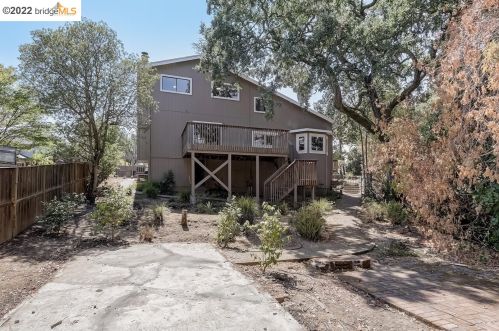 761 Grayson Rd, Concord CA  94523-2665 exterior