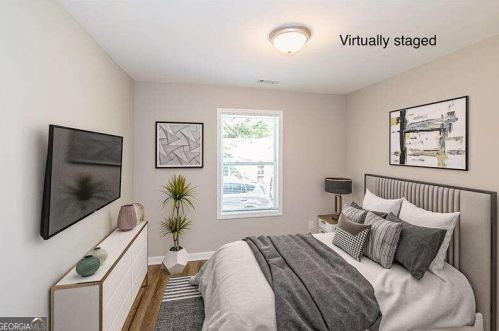 1864 Center Ave, Atlanta GA  30344-4656 exterior