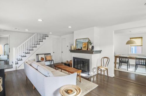 11 Rome St, Norwalk, CT 06851-5317