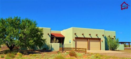 22315 Solo Runway, Deming, NM 88030-1847