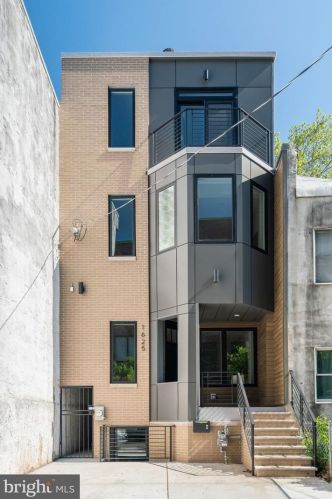 1625 Eyre St, Philadelphia PA  19125-2703 exterior