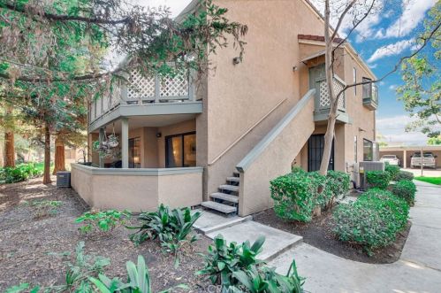 3577 Greentree Cir, Anaheim, CA 92804-7655