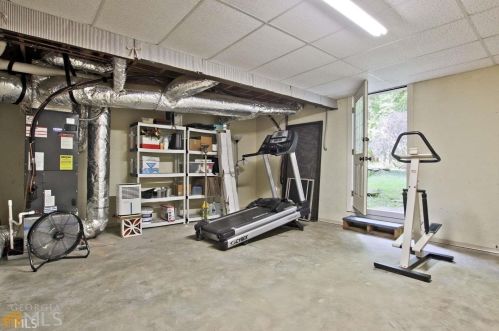 2610 Brushy Nob Ln, Stockbridge GA  30281-5243 exterior