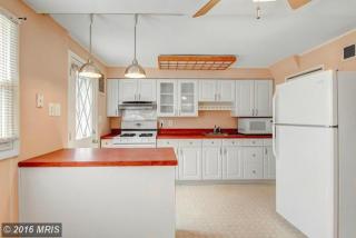 2071 Larkhall Rd, Baltimore MD  21222-5606 exterior