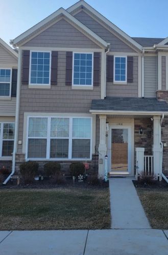 11418 Kentucky St, Crown Point, IN 46307-7149