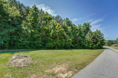 257 Liberty Trce, Milner GA  30257-3635 exterior