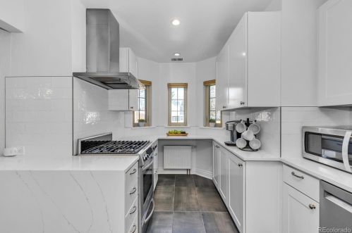 710 Bellaire St, Denver CO  80220-4937 exterior