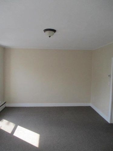 142 7th St, Allentown PA  18101-1304 exterior