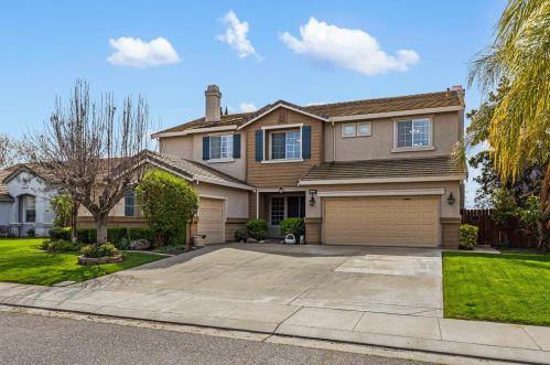 2434 Gibralter Dr, Manteca, CA 95337-8243