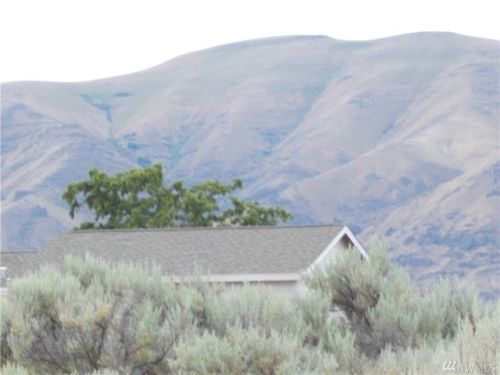 210 Davidson Blvd, Desert Aire, WA 99349-4900
