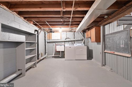 255 Hopkins Rd, Haddonfield NJ 08033-3062 exterior