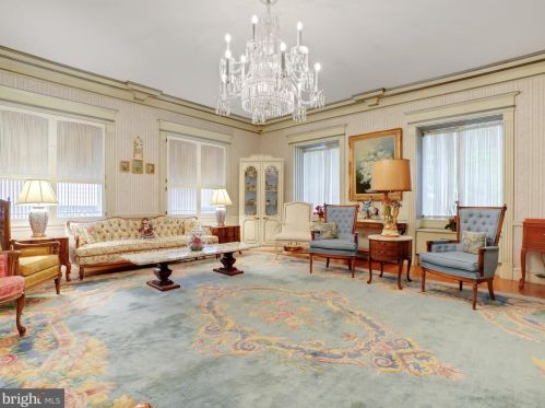 1407 Mahantongo St, Primrose PA 17901-3307 exterior