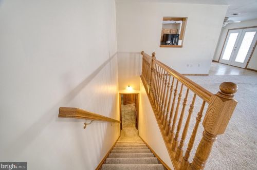 345 Journey Ln, Berkeley Springs WV exterior