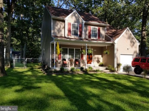30 Dahlia St, Browns Mills, NJ 08015-2958