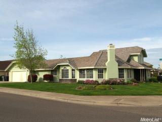 1817 Maiden Ln, Valley Home, CA 95361-3384
