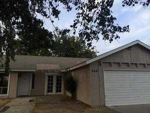 508 Aspenwood Ct, Tulare, CA 93274-6352