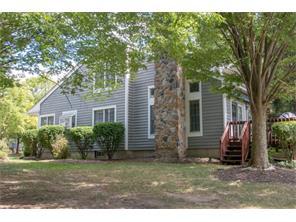 4 Crabapple Ct, Princeton, NJ 08540-9419
