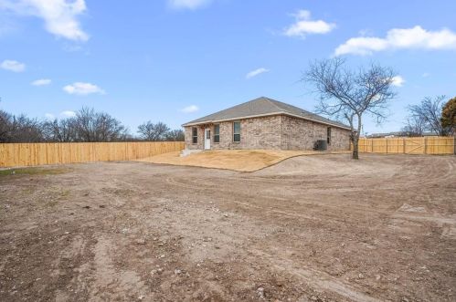 9513 Santa Monica Dr, Fort Worth TX  76116-5926 exterior