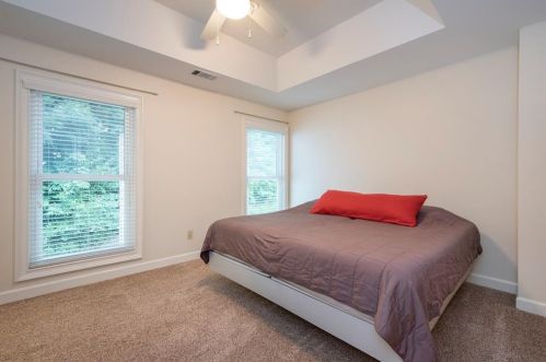 8695 Hope Mews Ct, Atlanta GA  30350-2961 exterior