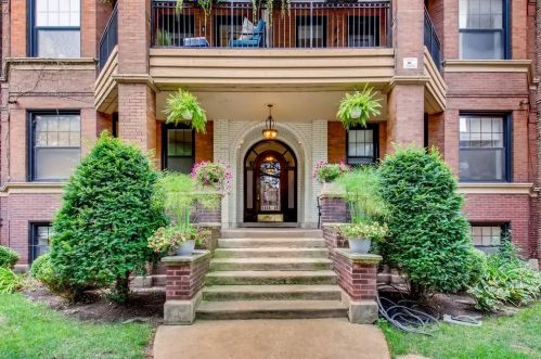 5444 Winthrop Ave, Chicago, IL 60640-1706