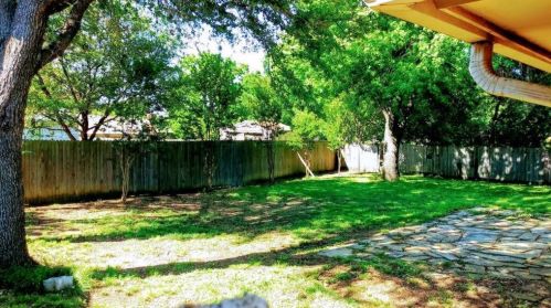 6271 Shirley Dr, Fort Worth, TX 76180-4737