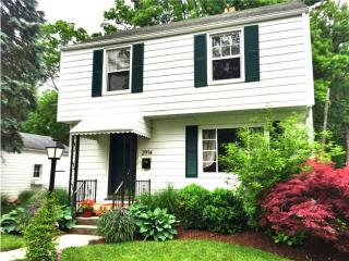 2914 Oxbridge Dr, Toledo, OH 43614-5446