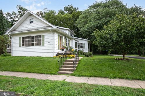 1006 Green St, Haddon Heights, NJ 08035-1605