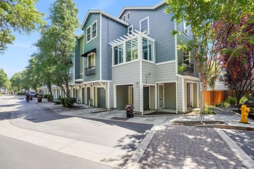 22861 Kingsford Way, Hayward, CA 94541-6670