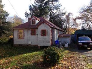 55 Ferry Rd, South Kingstown, RI 02874-3900