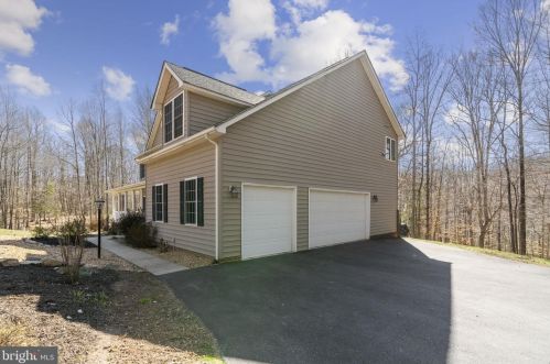 30 Moorhen Ct, Fredericksburg, VA 22406-4891