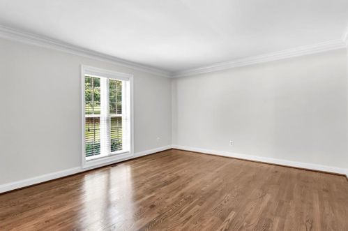 510 Calaveras Dr, Atlanta GA  30350-4002 exterior