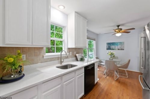 5 Garfield Way, Princeton NJ  08540-1669 exterior