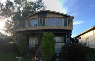 7949 18th Ave, Seattle WA  98115-4428 exterior
