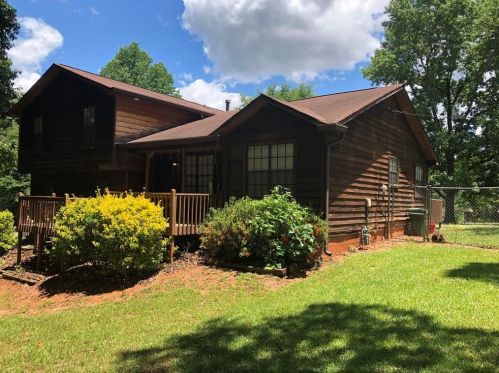 6 Harriette Dr, Stockbridge GA  30281-3867 exterior
