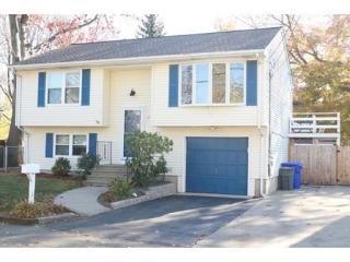 50 Sherman St, East Providence, RI 02915-3416