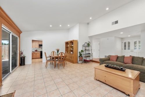 1755 Emory Ave, Simi Valley CA 93063-5005 exterior