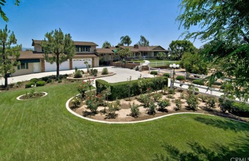 5412 Lakeview Ave, Yorba Linda, CA 92886-4941