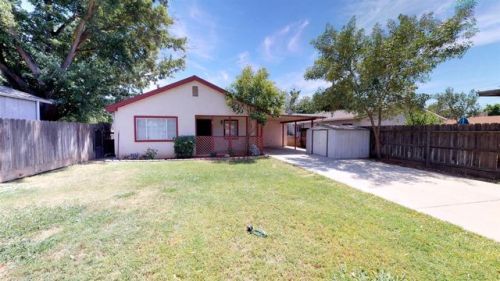 1548 Pearl St, Modesto, CA 95350-3870