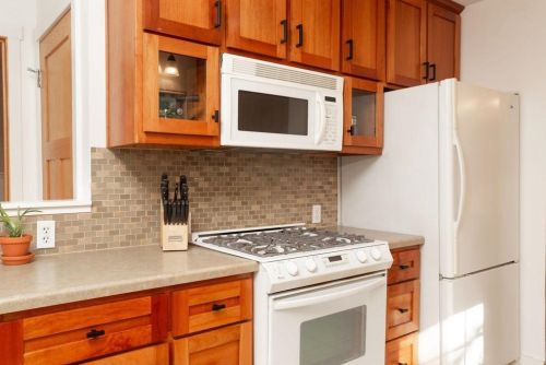 1616 Demont Ave, Saint Paul MN  55109-2112 exterior